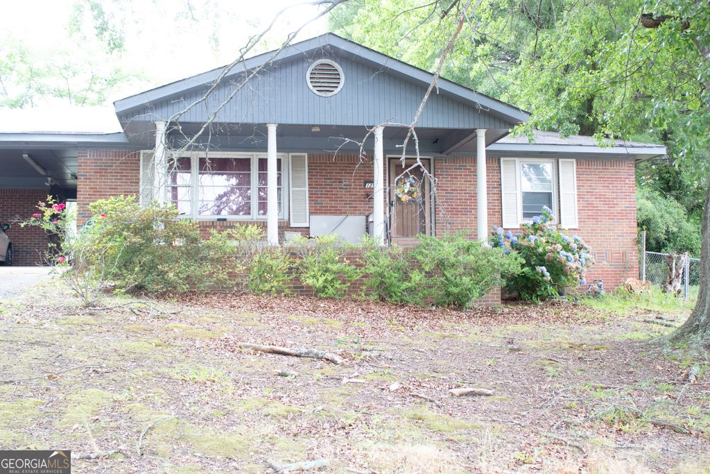 1295 Needmore St SW, Conyers, GA 30012