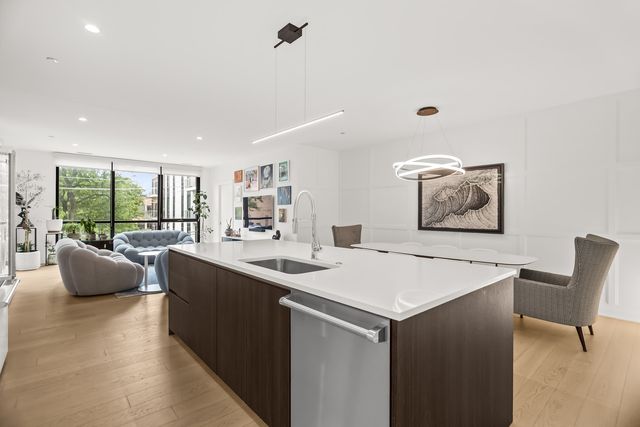 1648 W Division Street 309, Chicago, IL 60622