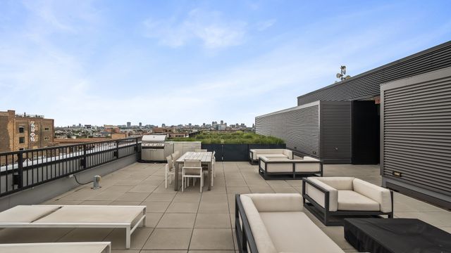 1648 W Division Street 309, Chicago, IL 60622