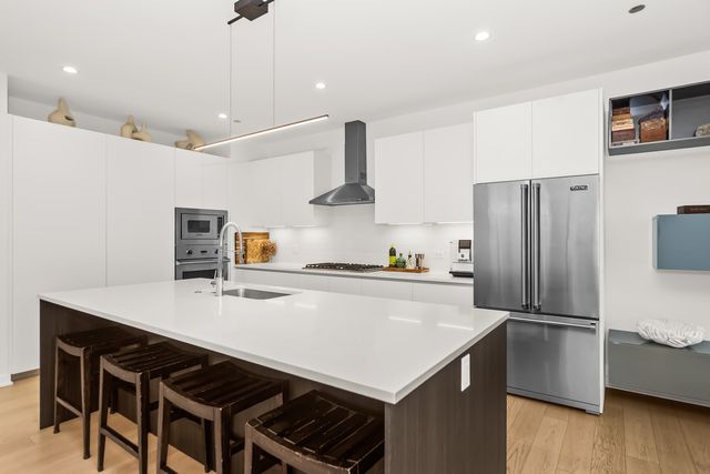 1648 W Division Street 309, Chicago, IL 60622