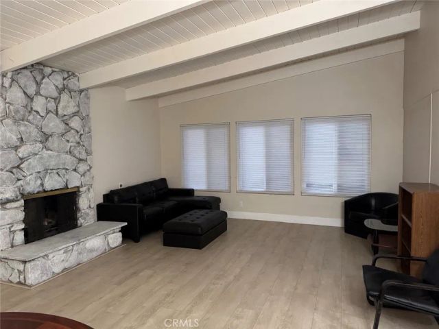 4008 Mt Vernon, Riverside, CA 92507