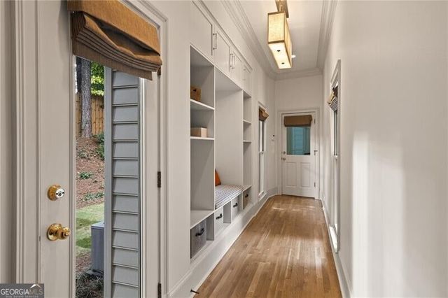 220 Powers Cove NW, Atlanta, GA 30327
