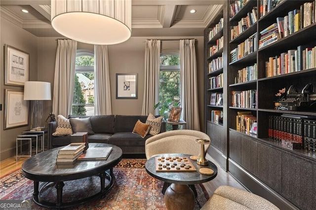 220 Powers Cove NW, Atlanta, GA 30327