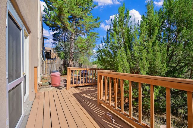 3226 La Avenida De San Marcos, Santa Fe, NM 87507