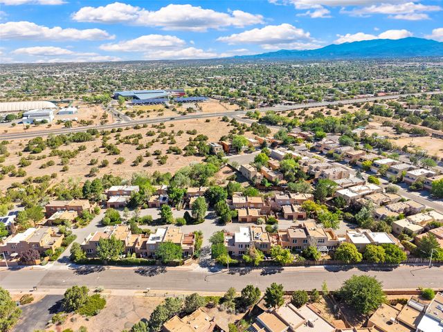 3226 La Avenida De San Marcos, Santa Fe, NM 87507
