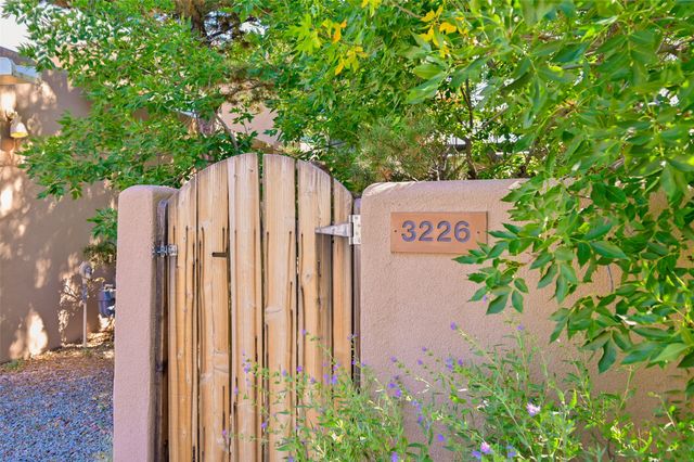 3226 La Avenida De San Marcos, Santa Fe, NM 87507
