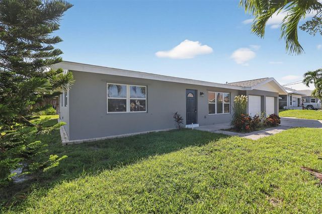 4210 PALM DRIVE, Punta Gorda, FL 33950