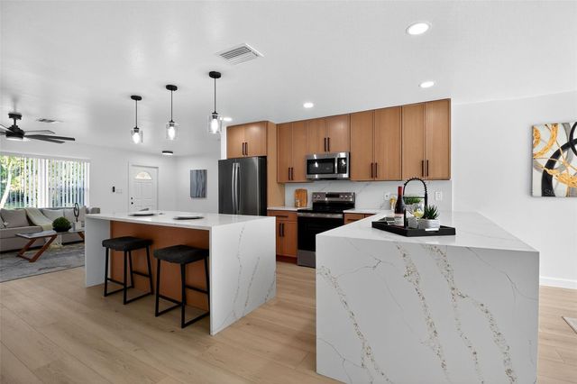 4210 PALM DRIVE, Punta Gorda, FL 33950