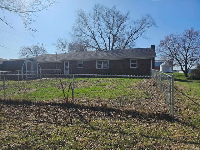5872 W 550 N, Sharpsville, IN 46068