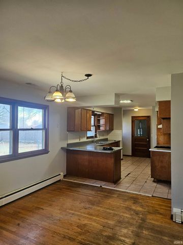 5872 W 550 N, Sharpsville, IN 46068