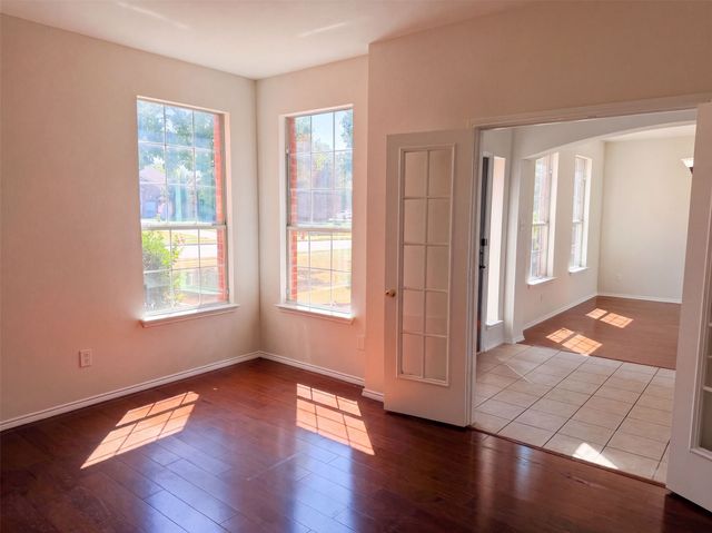 217 Green Acres Drive, Murphy, TX 75094