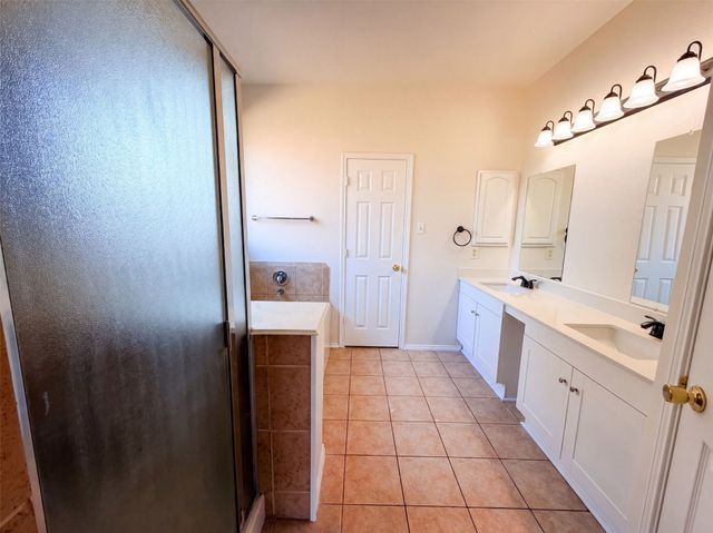 217 Green Acres Drive, Murphy, TX 75094