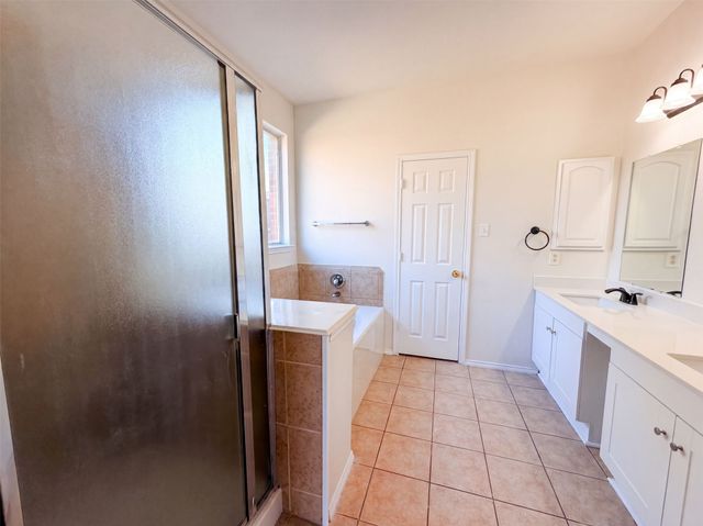 217 Green Acres Drive, Murphy, TX 75094
