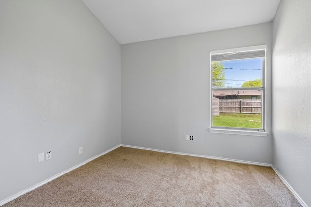 625 Little Lane, Mansfield, TX 76063