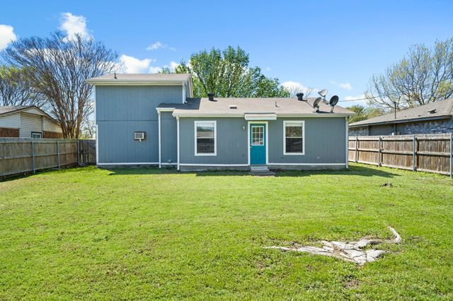 625 Little Lane, Mansfield, TX 76063