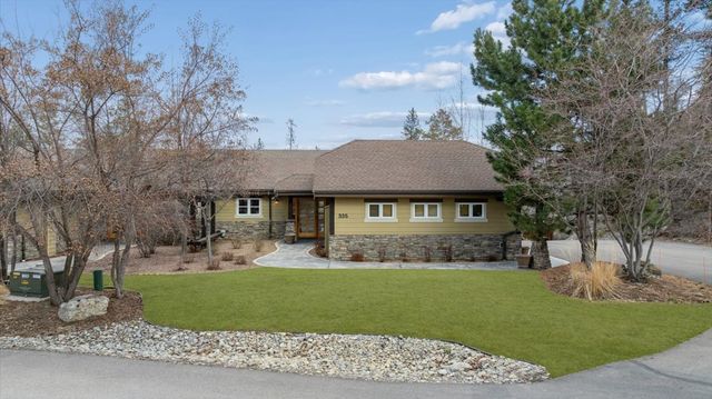335 Jib Lane, Lakeside, MT 59922