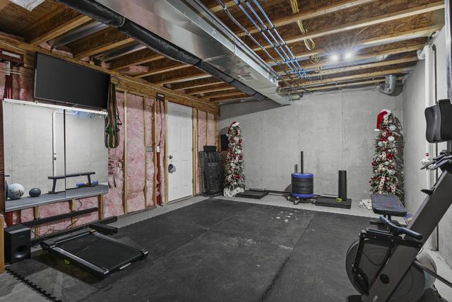 230 Breezy Grass Way, Madison, WI 53718