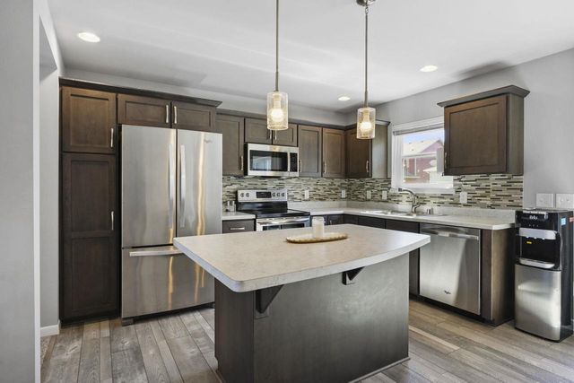 230 Breezy Grass Way, Madison, WI 53718