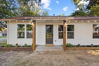 630 E Heron Street, Denison, TX 75021