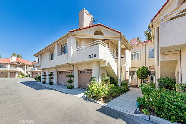 25951 Stafford Canyon Road B, Stevenson Ranch, CA 91381