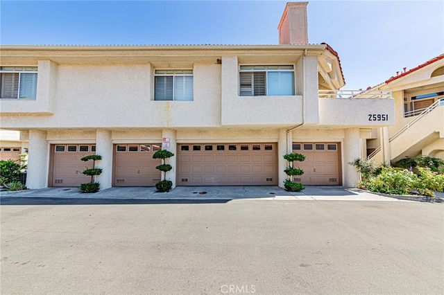 25951 Stafford Canyon Road B, Stevenson Ranch, CA 91381