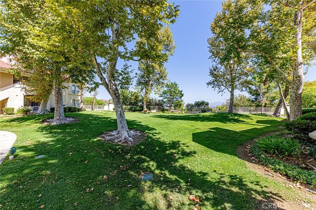 25951 Stafford Canyon Road B, Stevenson Ranch, CA 91381