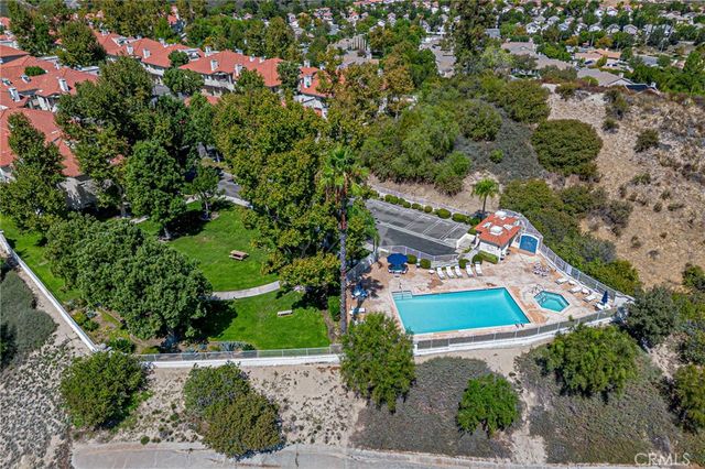 25951 Stafford Canyon Road B, Stevenson Ranch, CA 91381