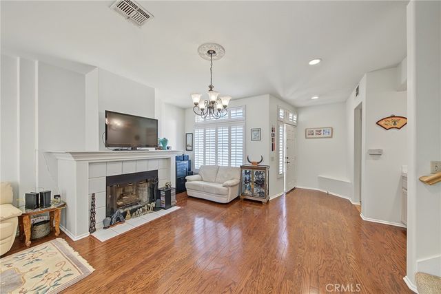25951 Stafford Canyon Road B, Stevenson Ranch, CA 91381
