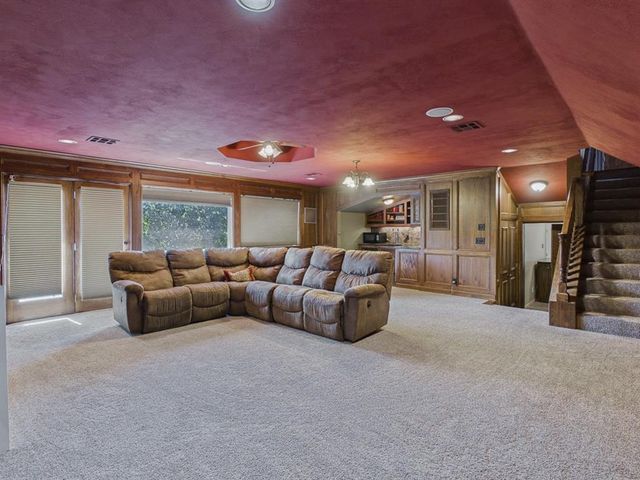 809 Fox Run Trail, Edmond, OK 73034