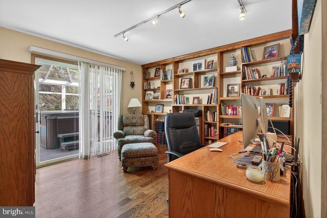 13 BROOKSIDE COURT, Cranbury, NJ 08512