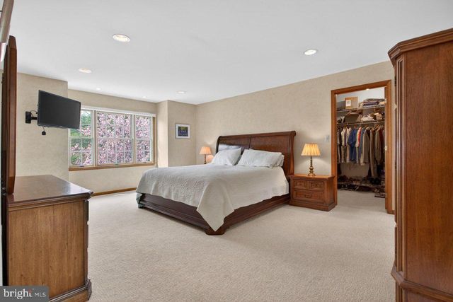 13 BROOKSIDE COURT, Cranbury, NJ 08512