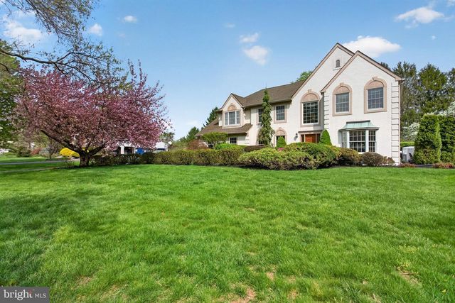 13 BROOKSIDE COURT, Cranbury, NJ 08512