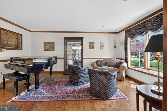 13 BROOKSIDE COURT, Cranbury, NJ 08512