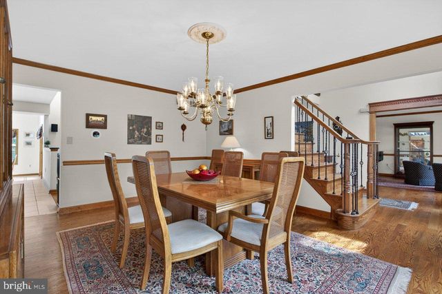 13 BROOKSIDE COURT, Cranbury, NJ 08512