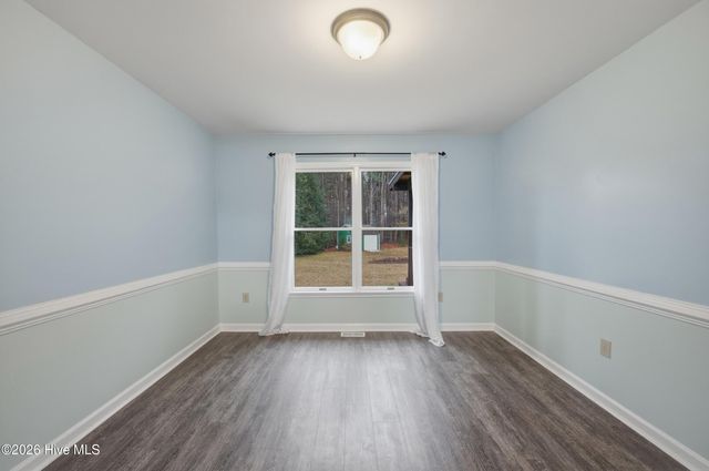 153 N Point Boulevard, Moyock, NC 27958