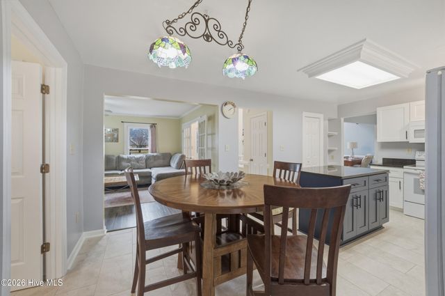 153 N Point Boulevard, Moyock, NC 27958