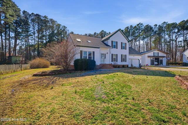 153 N Point Boulevard, Moyock, NC 27958