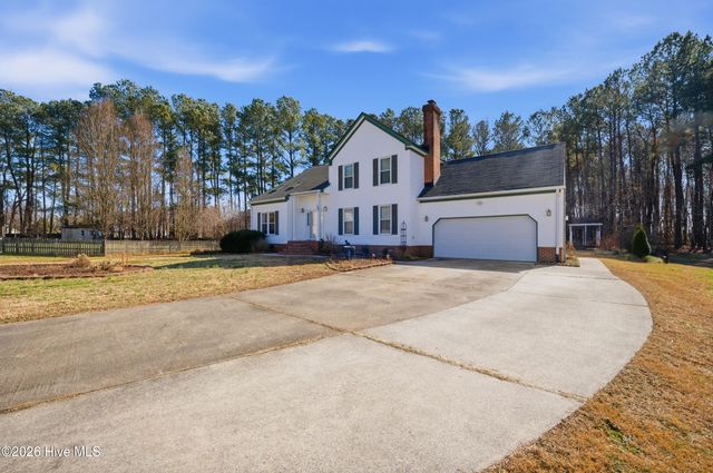 153 N Point Boulevard, Moyock, NC 27958