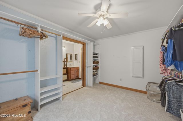 153 N Point Boulevard, Moyock, NC 27958