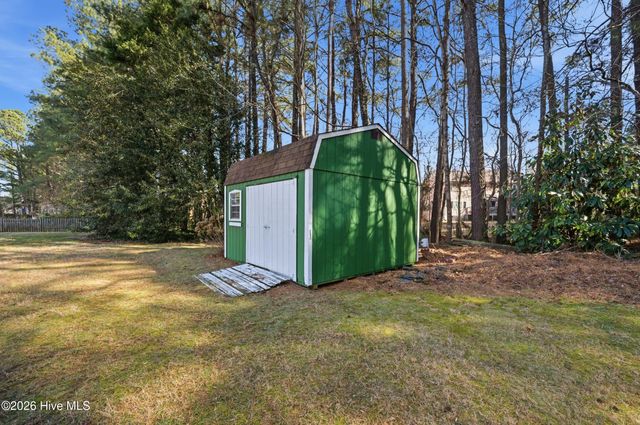 153 N Point Boulevard, Moyock, NC 27958