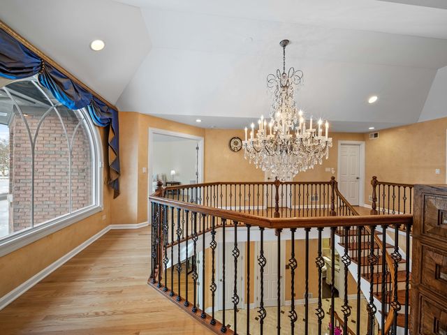 1437 Sunset Ridge Road, Glenview, IL 60025