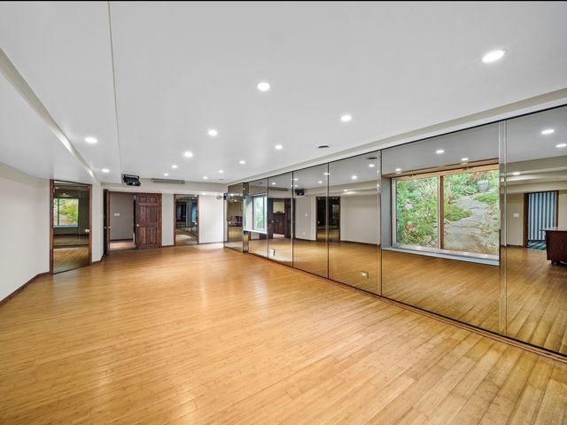 1437 Sunset Ridge Road, Glenview, IL 60025