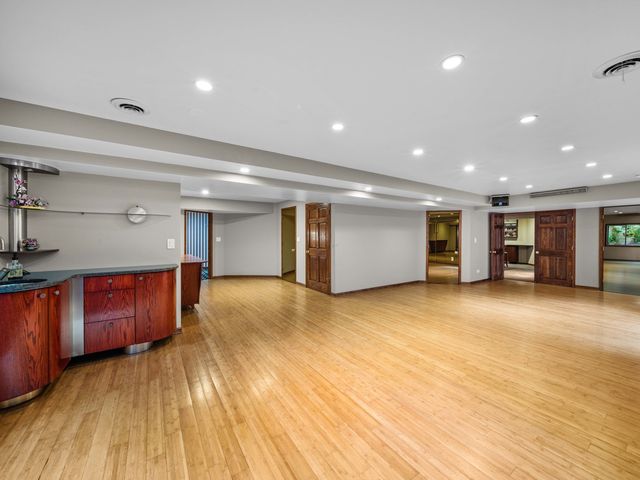 1437 Sunset Ridge Road, Glenview, IL 60025