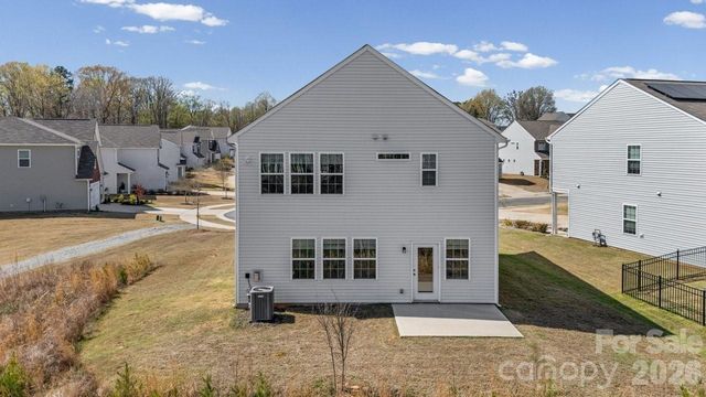 224 Eden Avenue, Mooresville, NC 28115