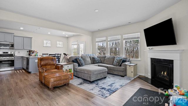 224 Eden Avenue, Mooresville, NC 28115