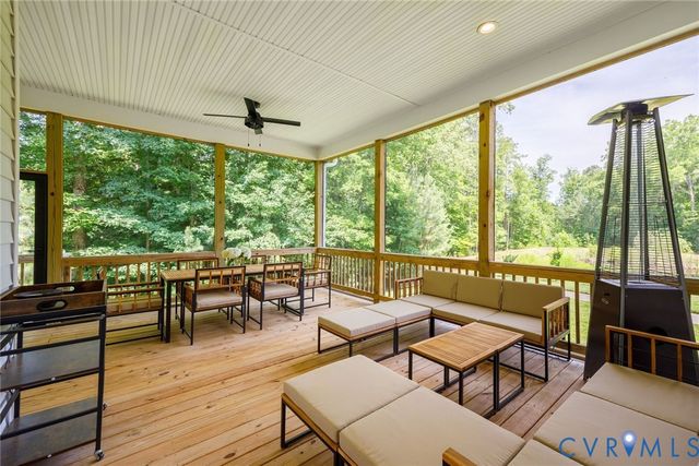 4613 Jenkip Ct, Moseley, VA 23120