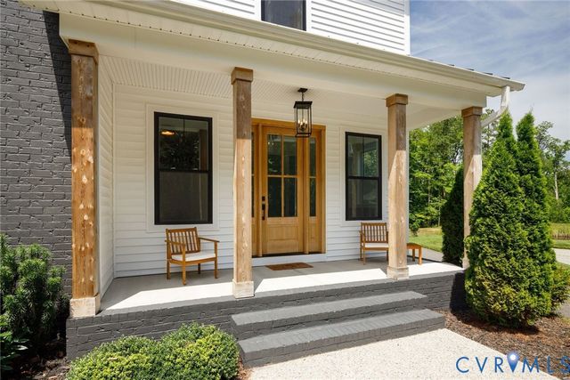 4613 Jenkip Ct, Moseley, VA 23120