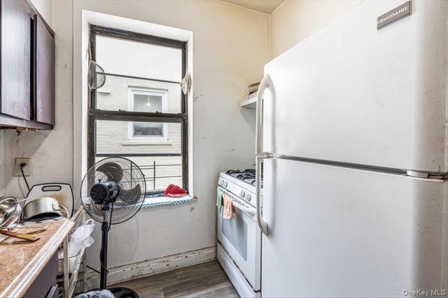 1715 Saint Peters Avenue, Bronx, NY 10461