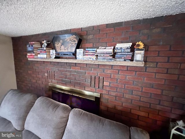 186 W RAILROAD ST, Reedsville, PA 17084