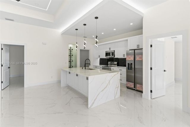 3419 16th ST SW, Lehigh Acres, FL 33976